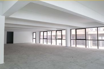 Taipan Business Centre, USJ 10