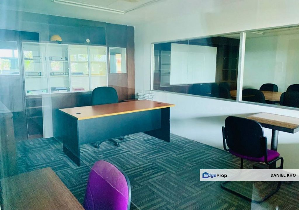Taipan Businesss Center 4000 sq.ft Fully furnished , Selangor, Subang Jaya