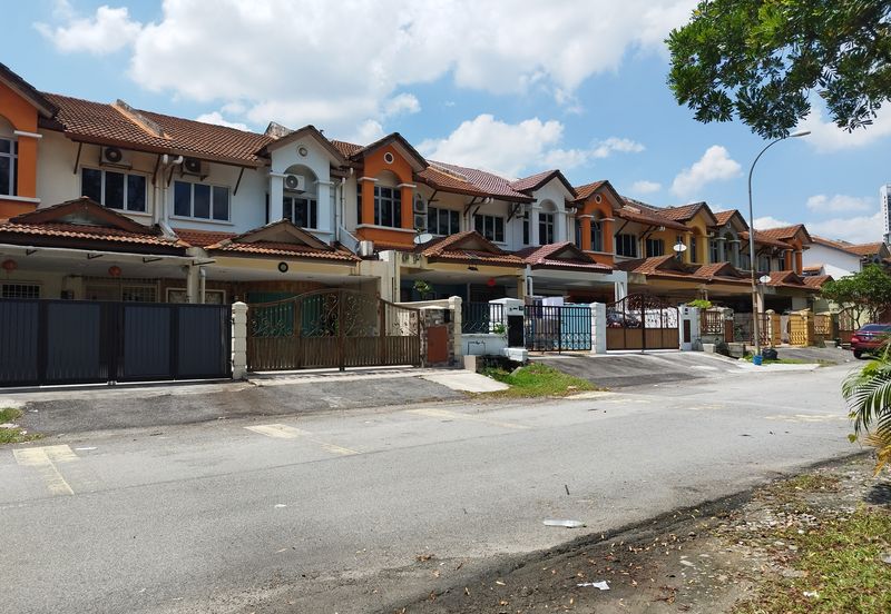 Taman Mutiara Subang