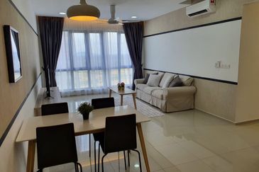 Gravit8 @ Klang South