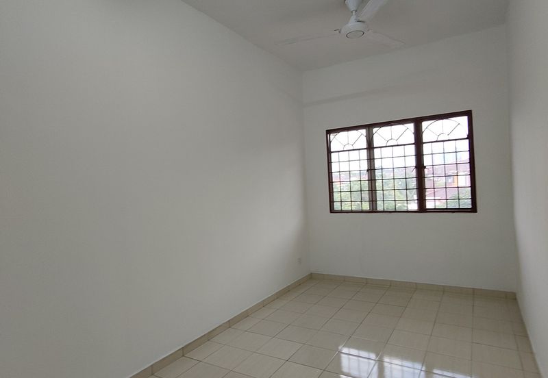 Taman Mutiara Subang