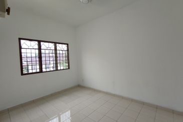 Taman Mutiara Subang