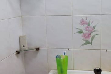 Apartment Taman seri murni fasa 2