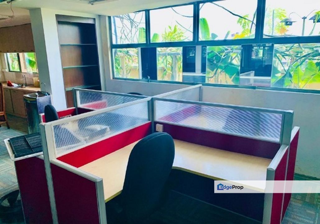 Taipan Business Centre, , 