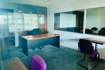 Taipan Business Centre, USJ 10