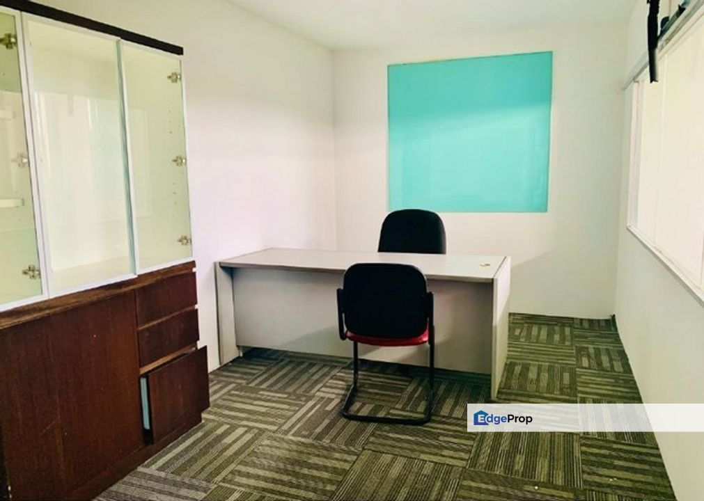 Taipan Business Centre, , 