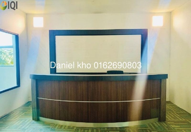 Taipan Business Centre, USJ 10