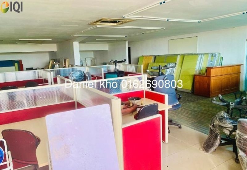 Taipan Business Centre, USJ 10