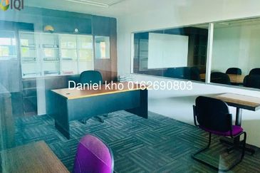 Taipan Business Centre, USJ 10