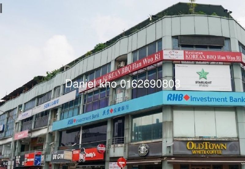 Taipan Business Centre, USJ 10