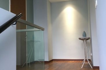 Petalz Residences (Residensi Rimbunan)