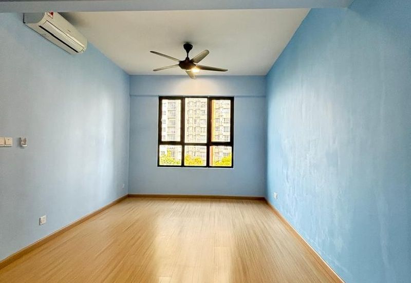 Gravit8 @ Klang South