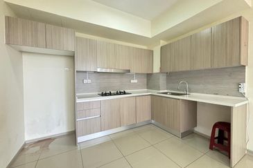 Gravit8 @ Klang South