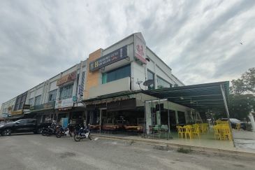 Taman Teluk Gedung Indah