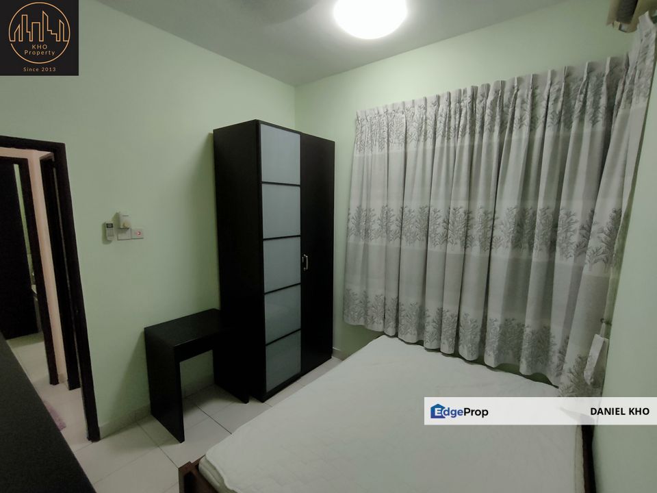 Corner lot Keep well condominium near by Lrt station Subang Jaya, Selangor, Subang Jaya