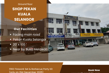 Ground floor shop facing main road & near by tourist place Bukit Melawati Kuala Selangor 