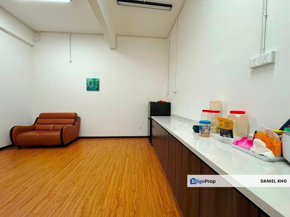 [RENOVATED] Modern architecture and versatile New renovate cost RM700K, Selangor, Kapar 