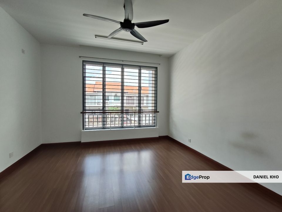 Brand new  Kota Bayuemas Klang , Selangor, Klang