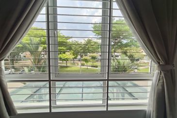 Indah 12, Setia Alam