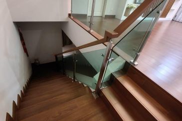 Indah 12, Setia Alam