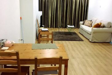 Binjal 8 Condominium near Ilham Tower & Lrt station Ampang Park & Intermark 