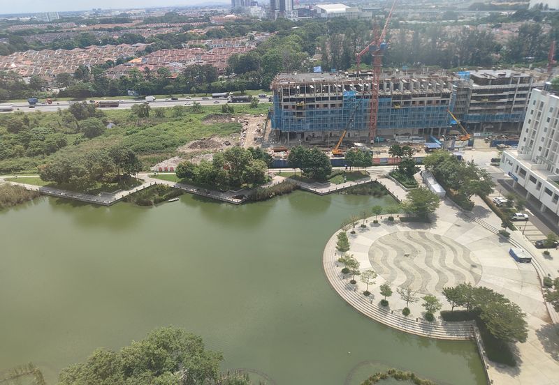 Gravit8 @ Klang South