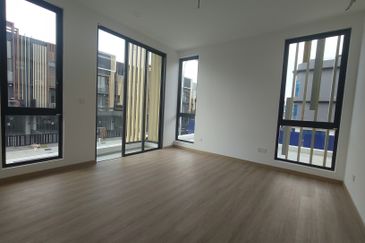 Taman Puchong Legenda