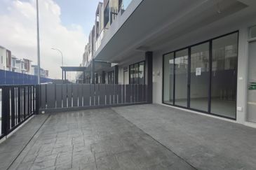 Taman Puchong Legenda