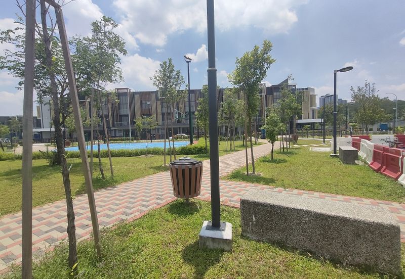 Taman Puchong Legenda