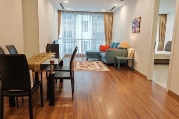 Binjal 8 Condominium near Ilham Tower & Lrt station Ampang Park & Intermark 