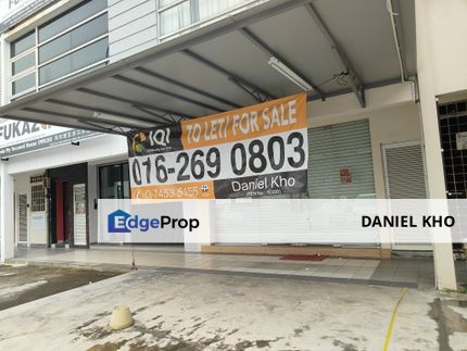 Nice location Renovated & Ample parking shop at Bukit Rimau , Selangor, Shah Alam