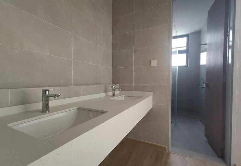 Taman Puchong Legenda