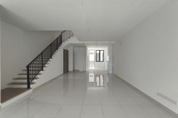 Taman Puchong Legenda