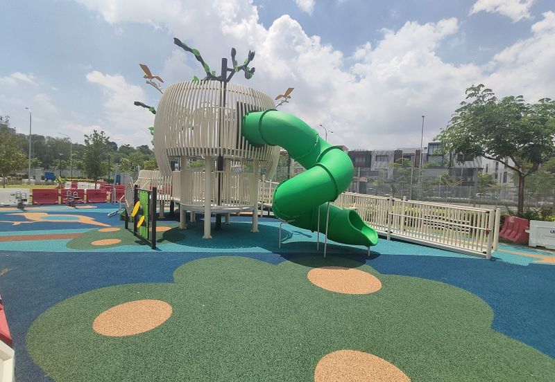 Taman Puchong Legenda