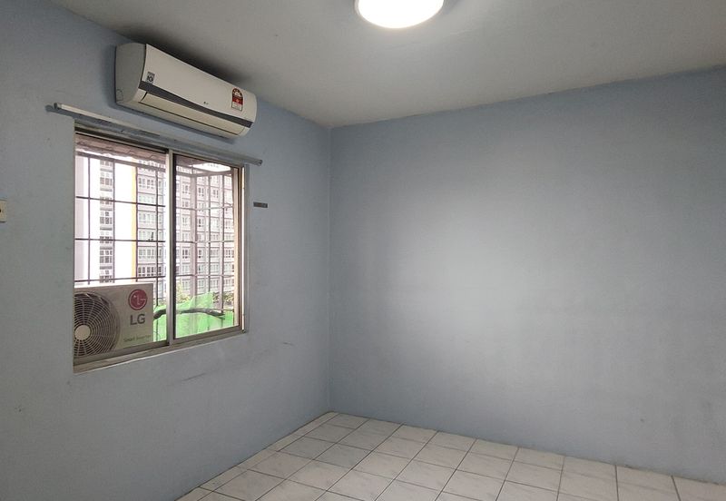 Apartment Lestari