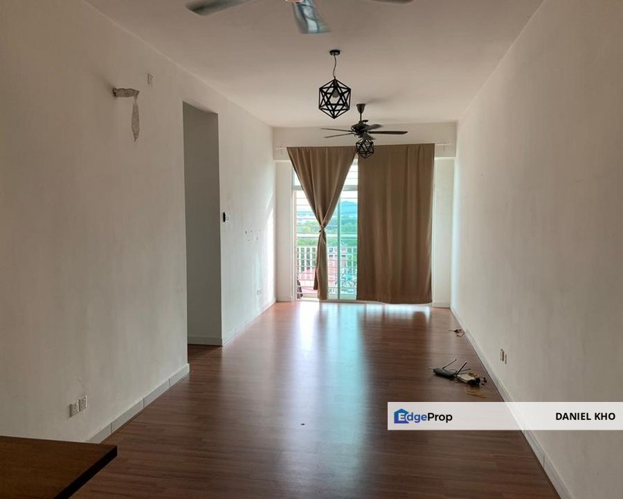 Renovated  & keep well house Sky Park near by Mahsa University Bandar Saujana Putera Klang , Selangor, Cyberjaya