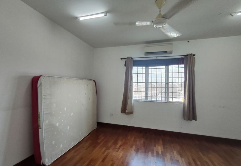 Bandar Mahkota Cheras