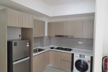 Gravit8 @ Klang South