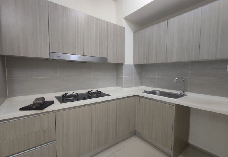 Gravit8 @ Klang South