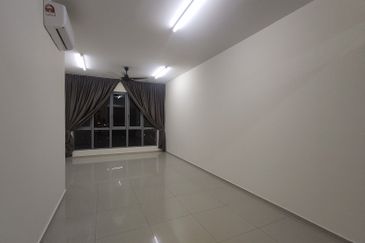 Gravit8 @ Klang South