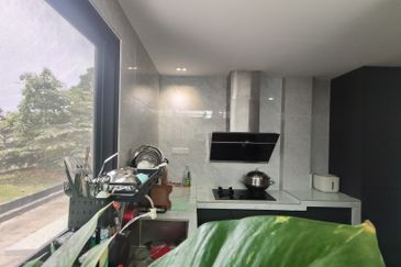 ATHIRA, Bandar Bukit Raja