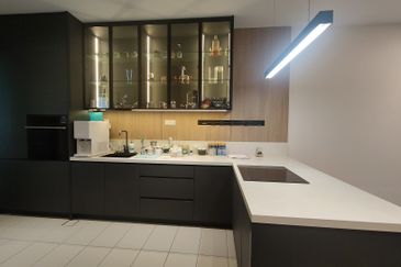 ATHIRA, Bandar Bukit Raja