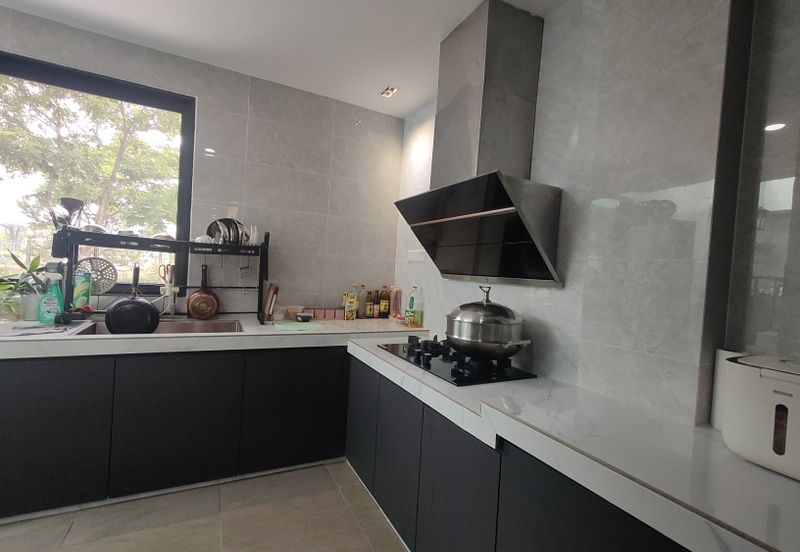 ATHIRA, Bandar Bukit Raja