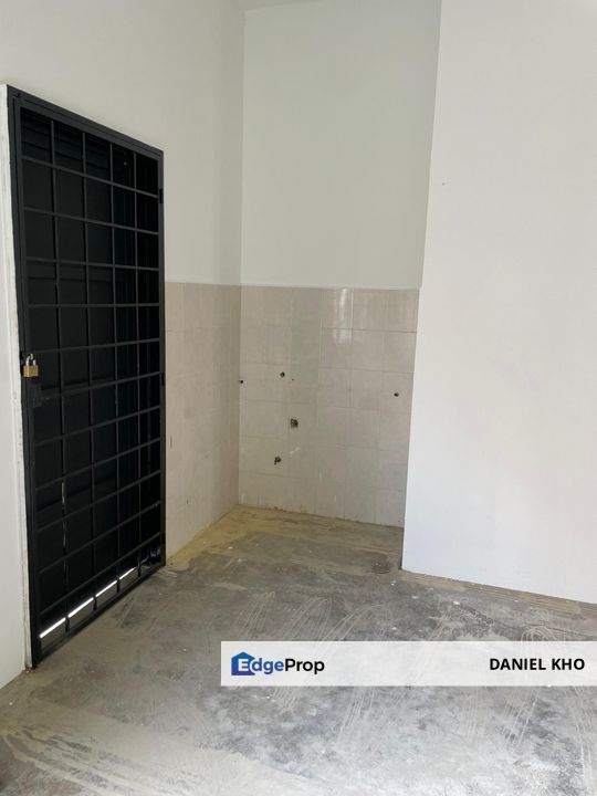  2-Storey Shop Opposite Aeon Shopping Mall, Jalan Mahagoni, Botanic Klang, Selangor, Klang