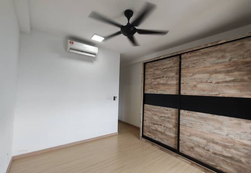 Adria Residence @ Gravit8