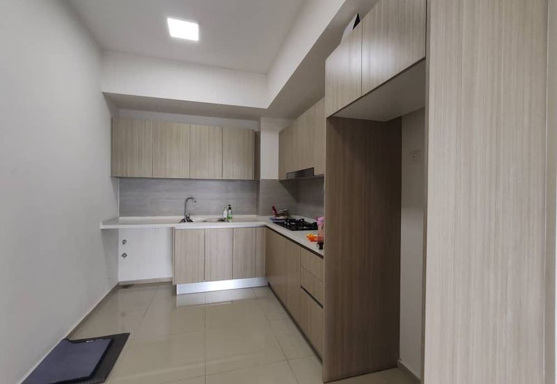 Adria Residence @ Gravit8