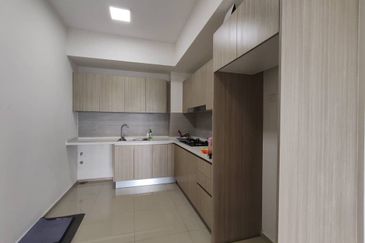 Adria Residence @ Gravit8