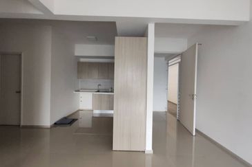 Adria Residence @ Gravit8