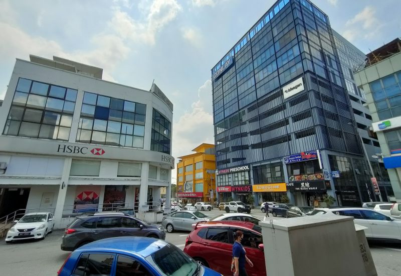 Taipan Business Centre, USJ 10