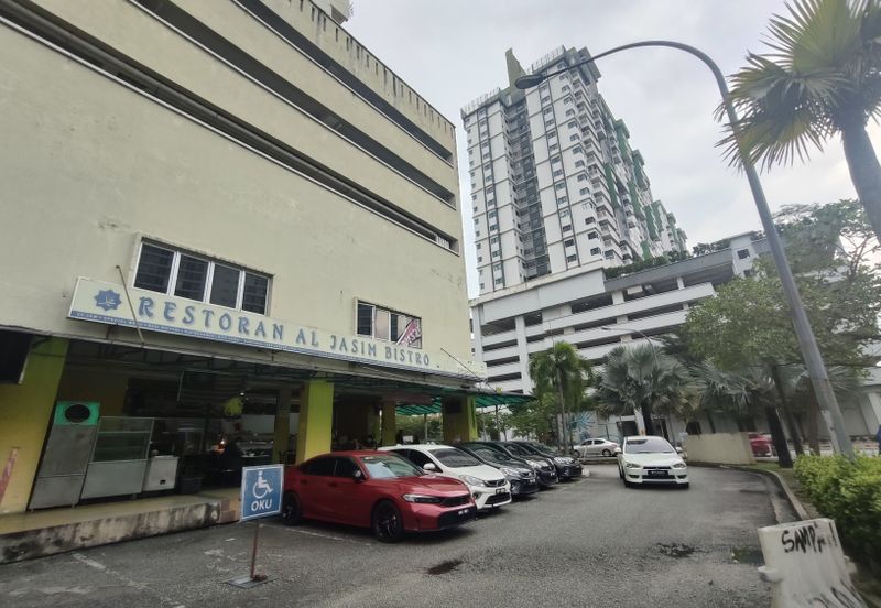 Shop Alam Idaman Shah Alam ( First floor ) 